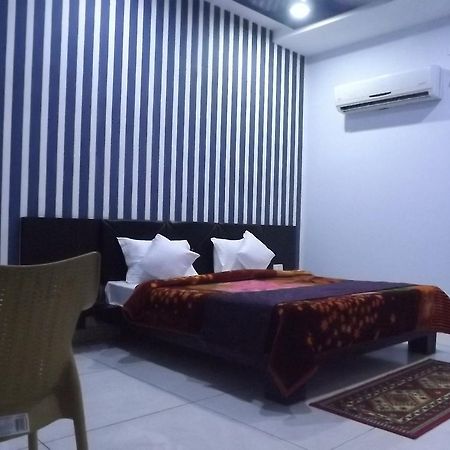 Oyo 30415 Hotel White City Anandpur  Kültér fotó
