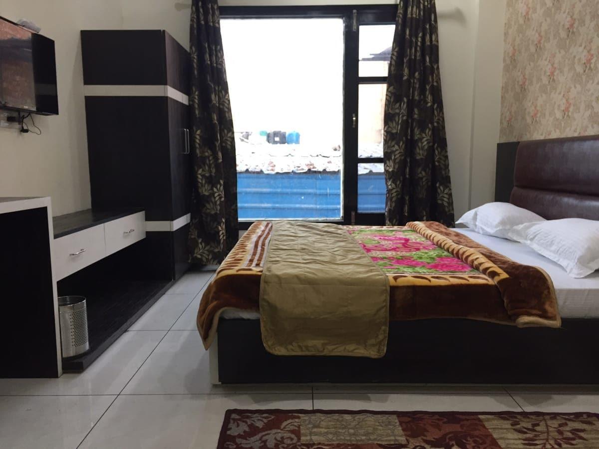 Oyo 30415 Hotel White City Anandpur  Kültér fotó