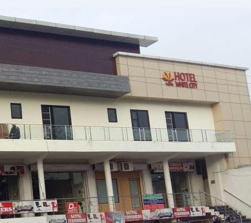 Oyo 30415 Hotel White City Anandpur  Kültér fotó