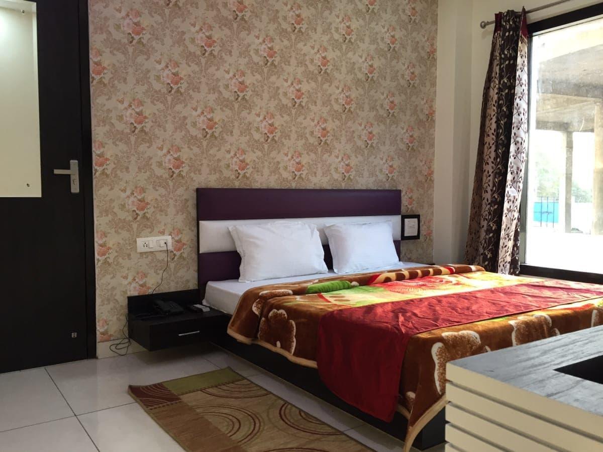 Oyo 30415 Hotel White City Anandpur  Kültér fotó