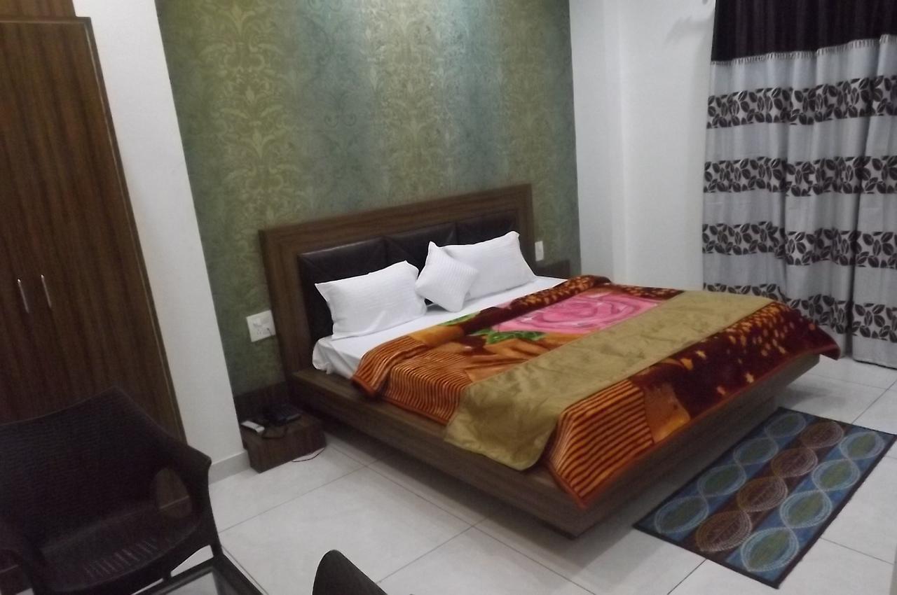 Oyo 30415 Hotel White City Anandpur  Kültér fotó
